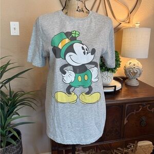 Disney Leprechaun Mickey Mouse Short Sleeve Graphic Tee